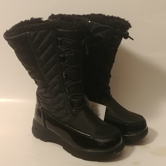 Totes Black Nylon Patent Leather Snowboots 12 - Picture 2 of 9